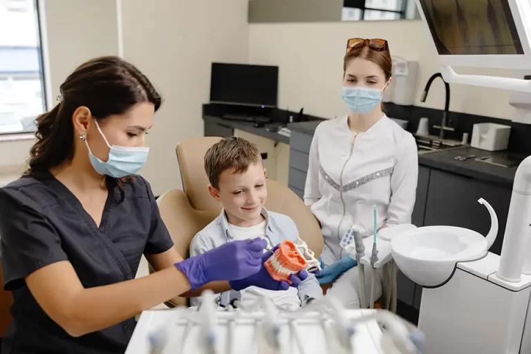 Why Choosing A Family Dentist Bathurst Matters