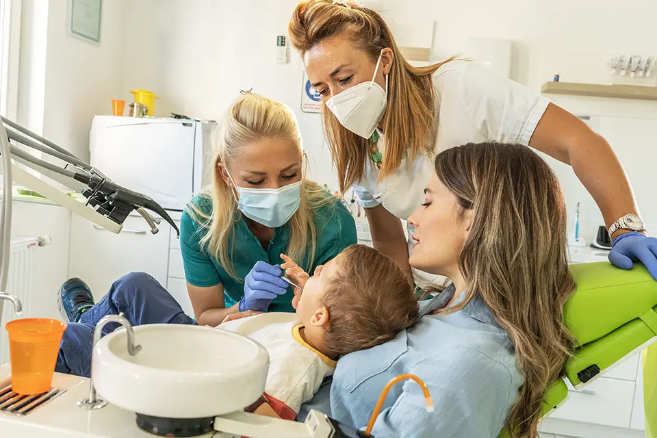 How To Choose a Family Dentist Bathurst (A Practical Checklist)